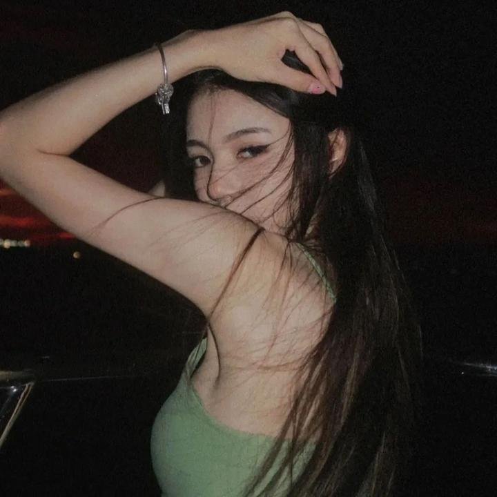 刺客娇娃:赏金女猎人海报