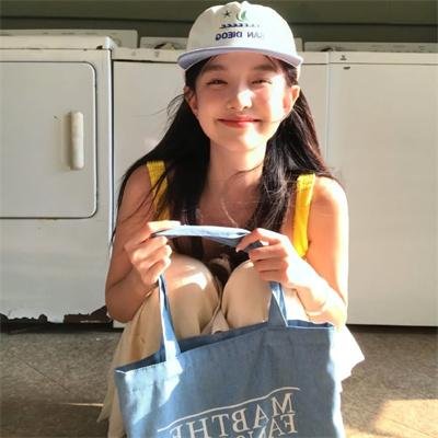 狼少女与黑王子2014海报